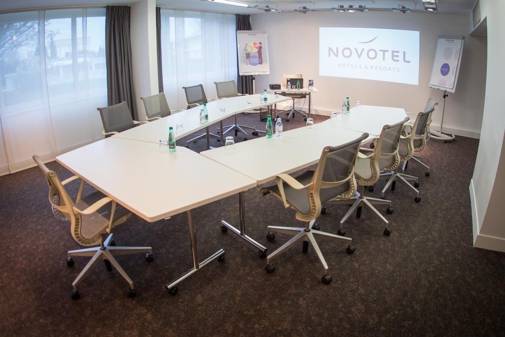 Novotel Lille Aeroport Exterior foto